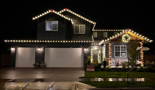 Hood Holiday Lighting - Christmas Lights - Holiday Lights - Sandy, OR